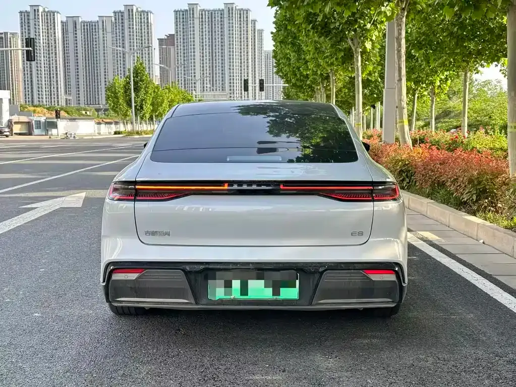 Geely Galaxy E8 2024 из CN, фото 8