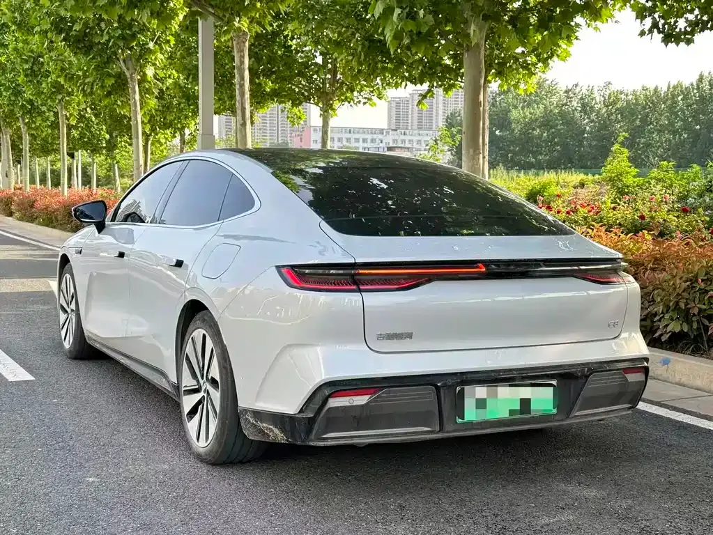 Geely Galaxy E8 2024 из CN, фото 9