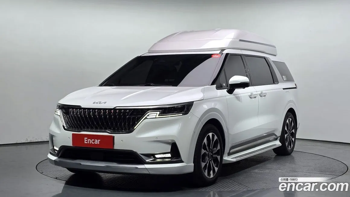 Kia Carnival — фото 1