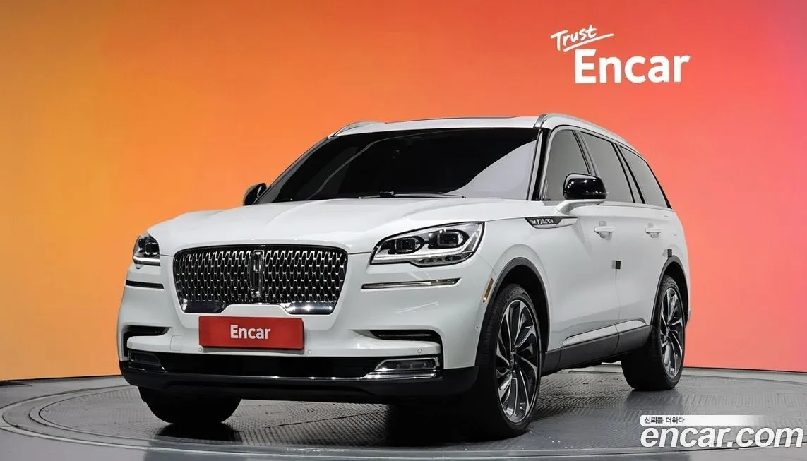 Lincoln Aviator