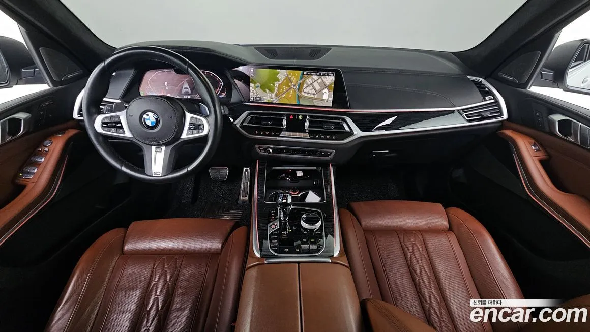 BMW X7 — фото 2