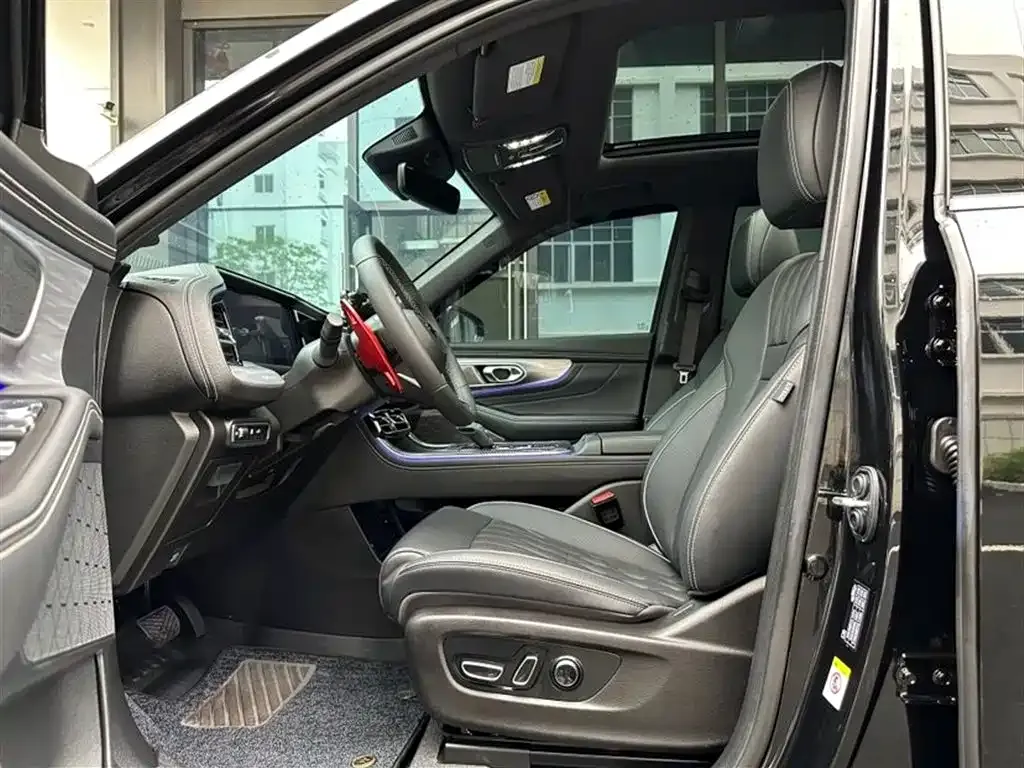 GAC Motor Trumpchi GS8 — фото 5
