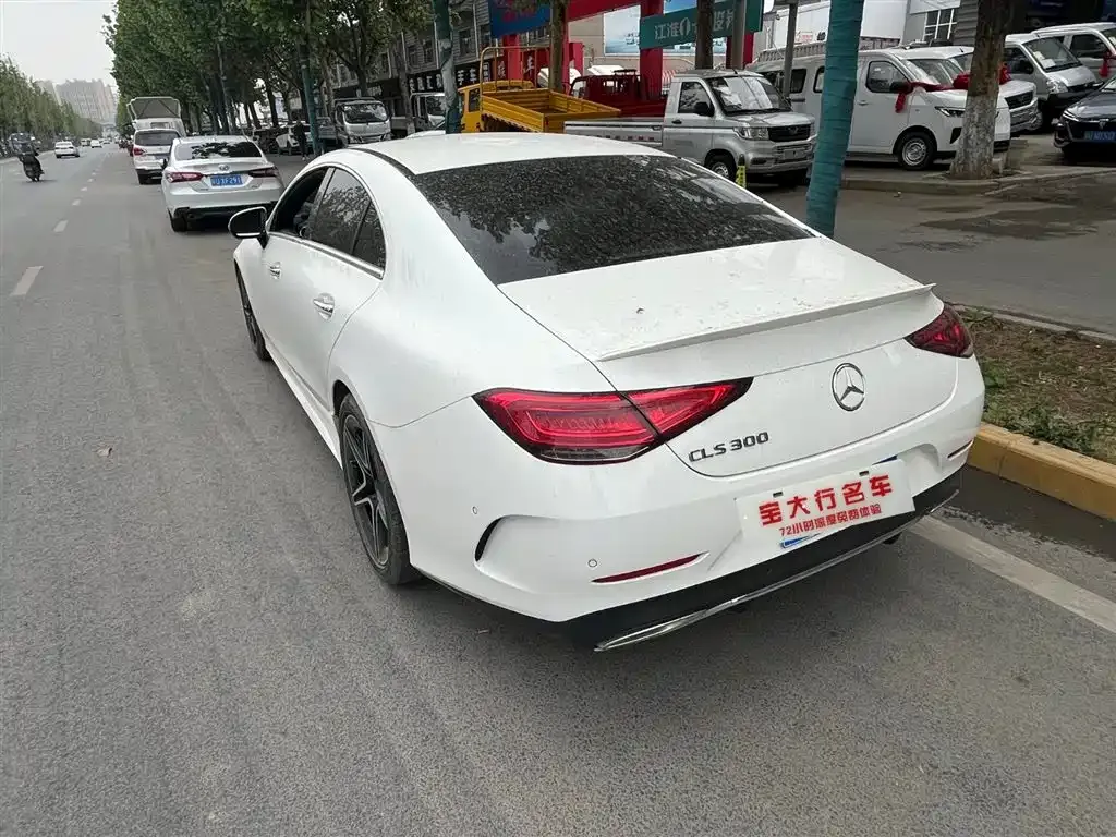 Mercedes-Benz CLS — фото 2
