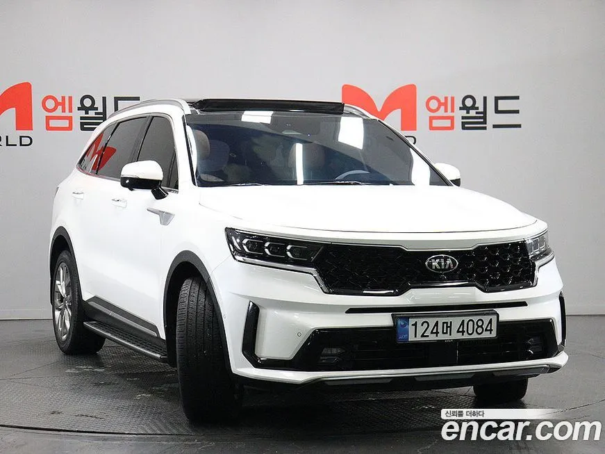 Kia Sorento — фото 8