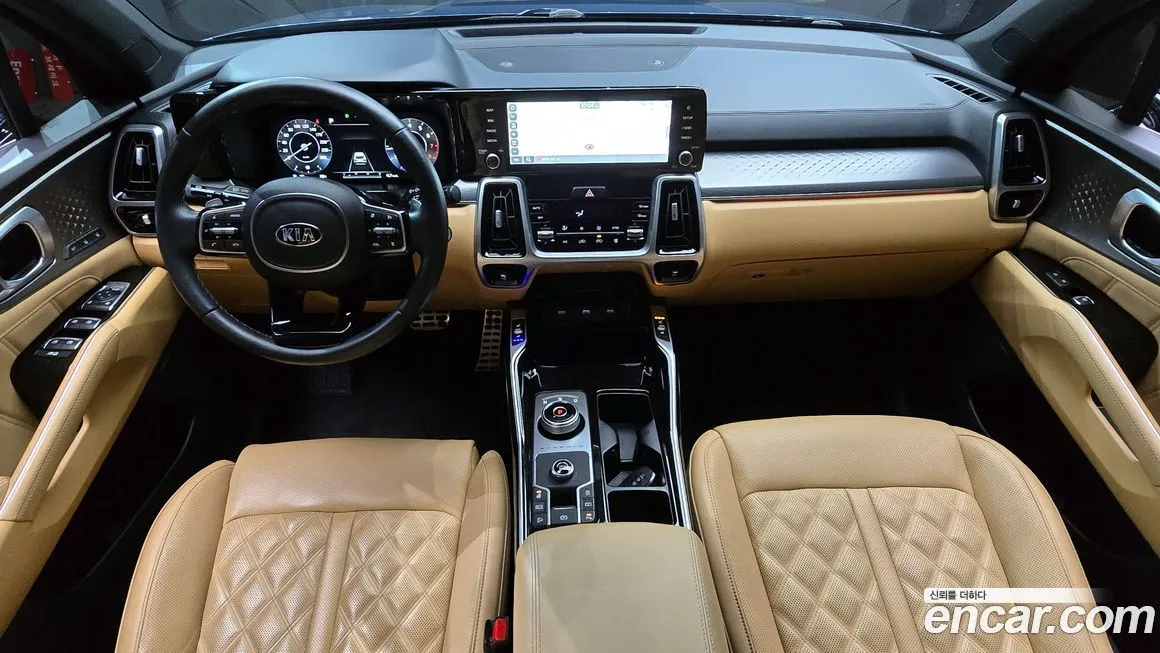 Kia Sorento — фото 10