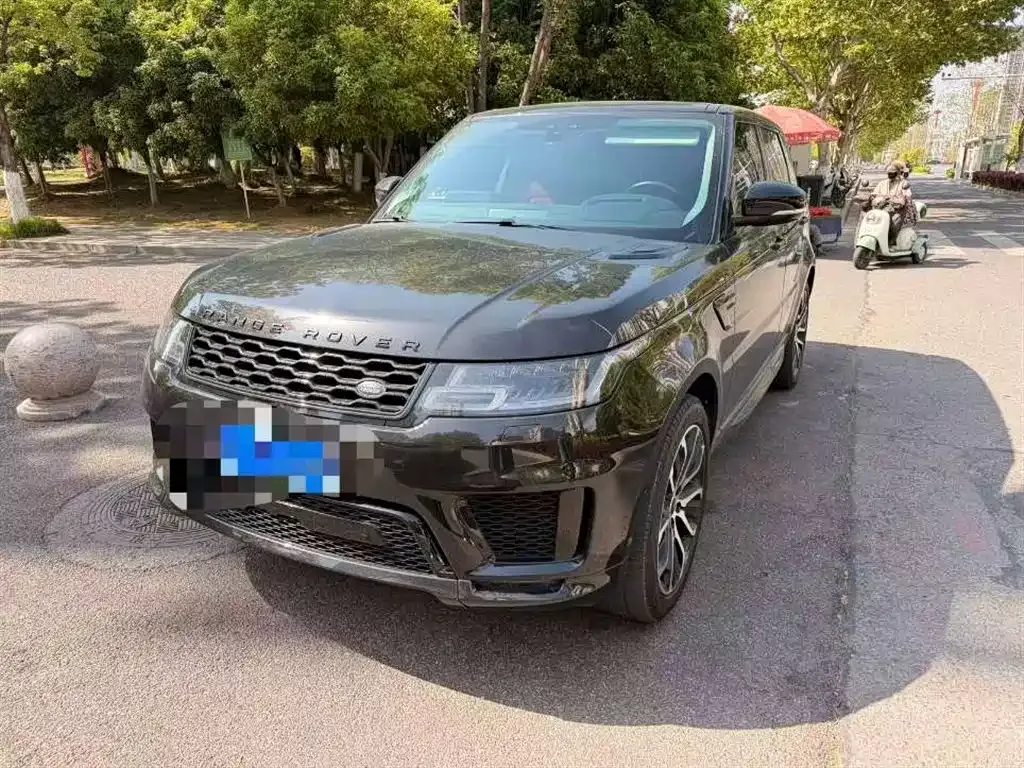 Land Rover Sport — фото 1