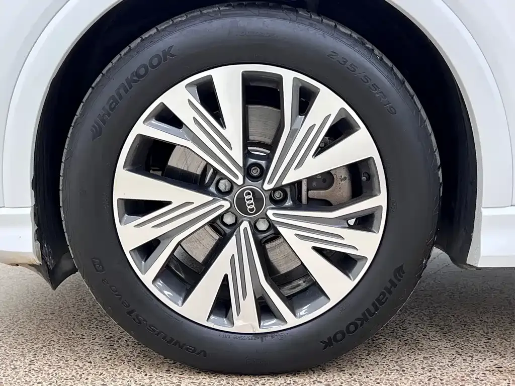 Audi Q4 e-tron 2024 из CN, фото 10