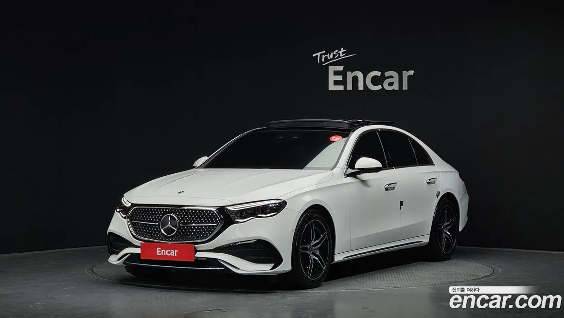 Mercedes-Benz E-Class — фото 1