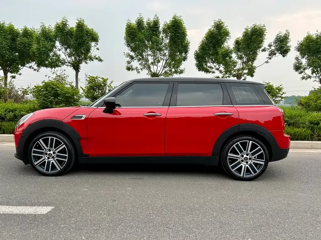 MINI Clubman — фото 10