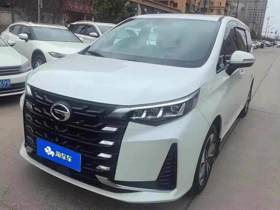 GAC Motor Trumpchi M6 — фото 1