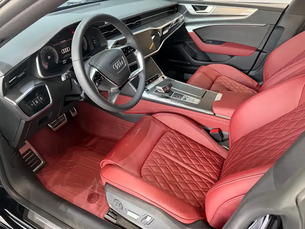 Audi A7L — фото 7