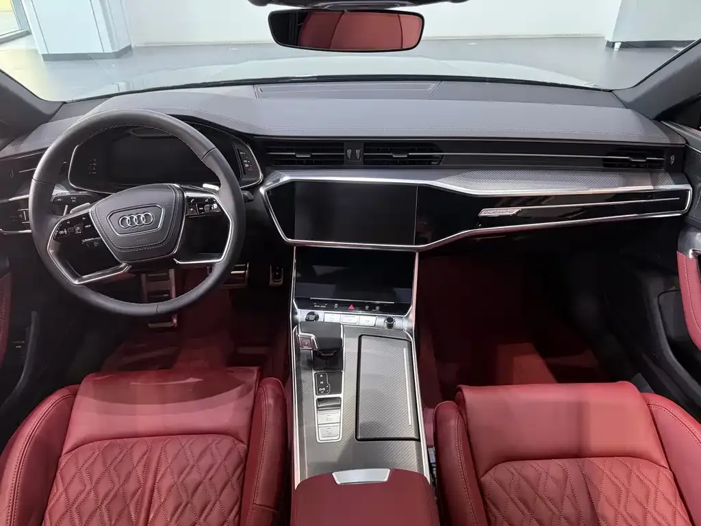 Audi A7L — фото 10
