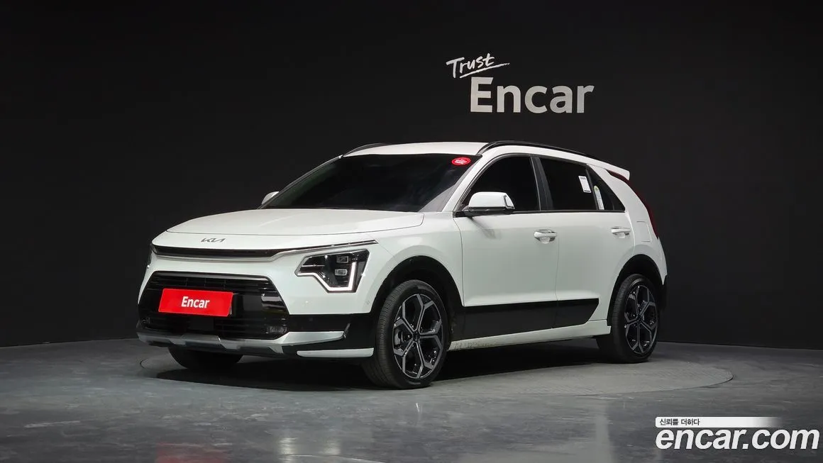 Kia Niro — фото 1
