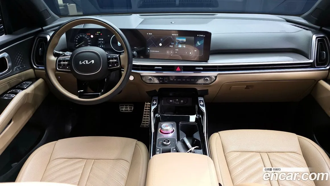 Kia Sorento — фото 6