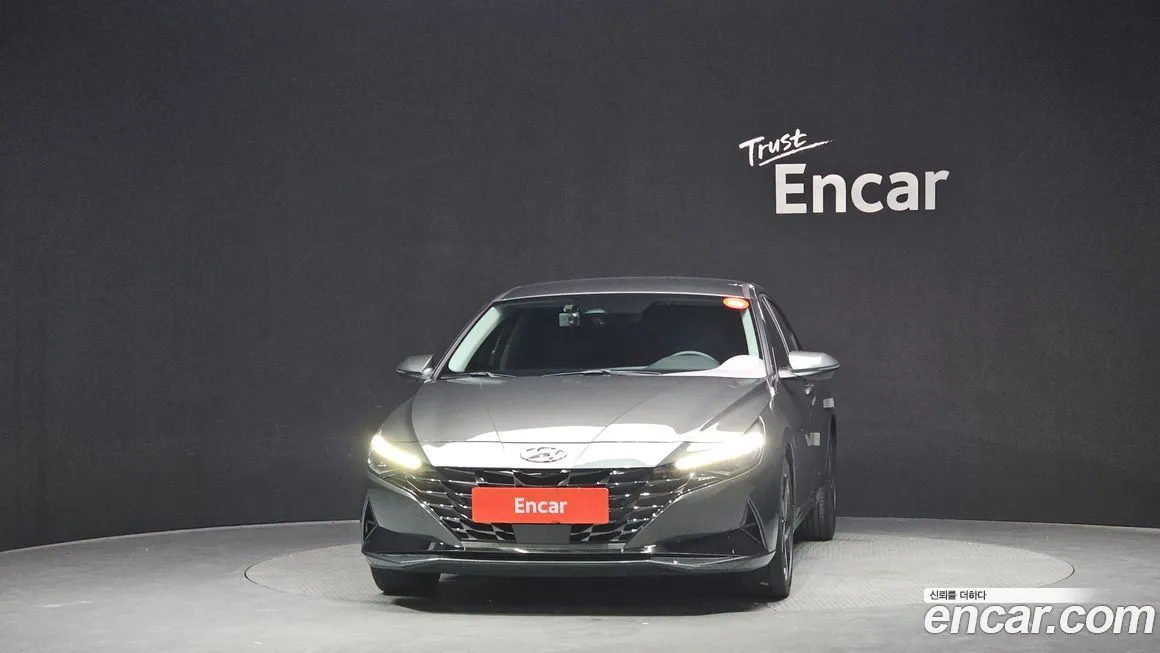 Hyundai AVANTE — фото 5