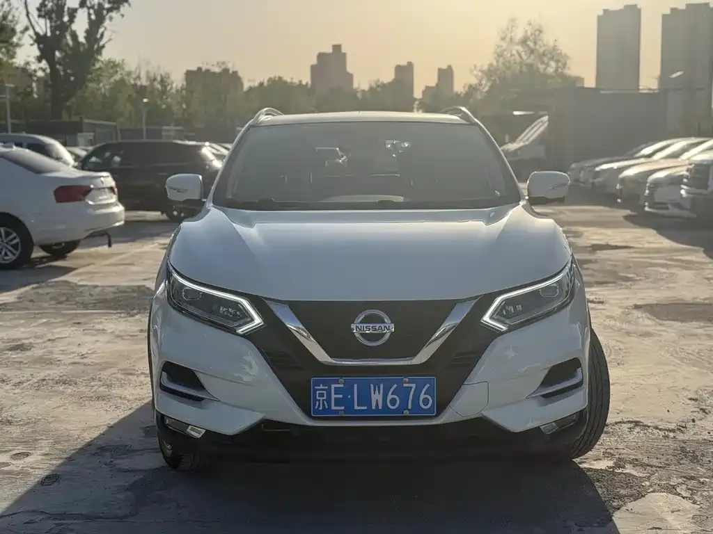 Nissan Qashqai — фото 3