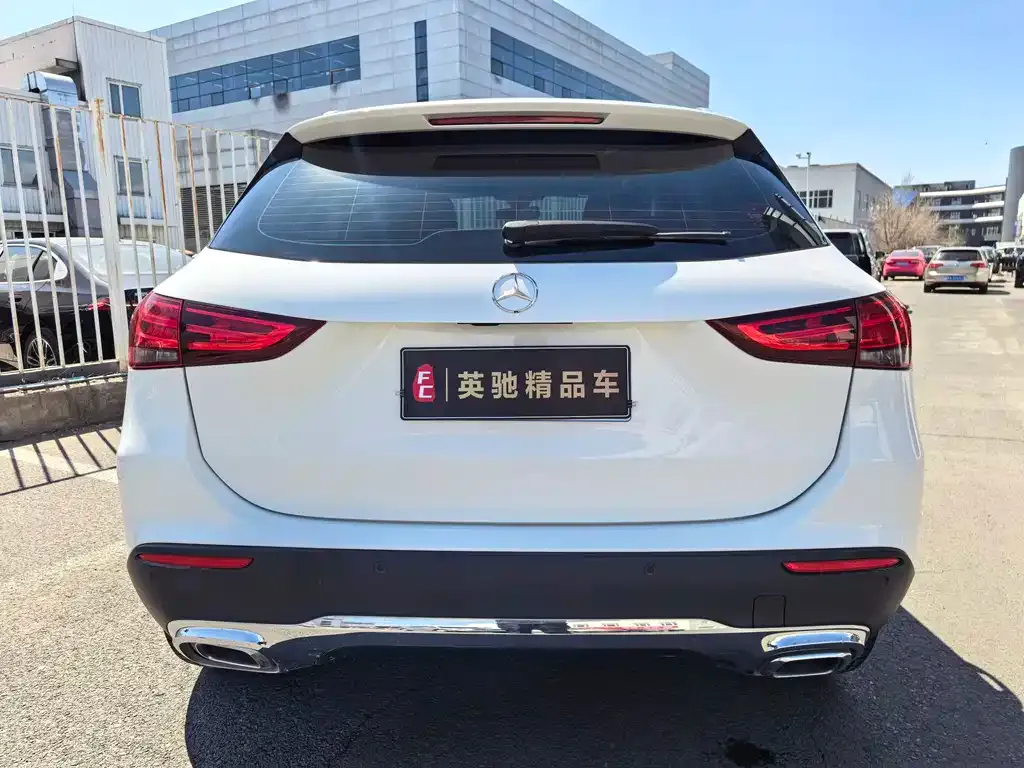 Mercedes-Benz GLA — фото 3