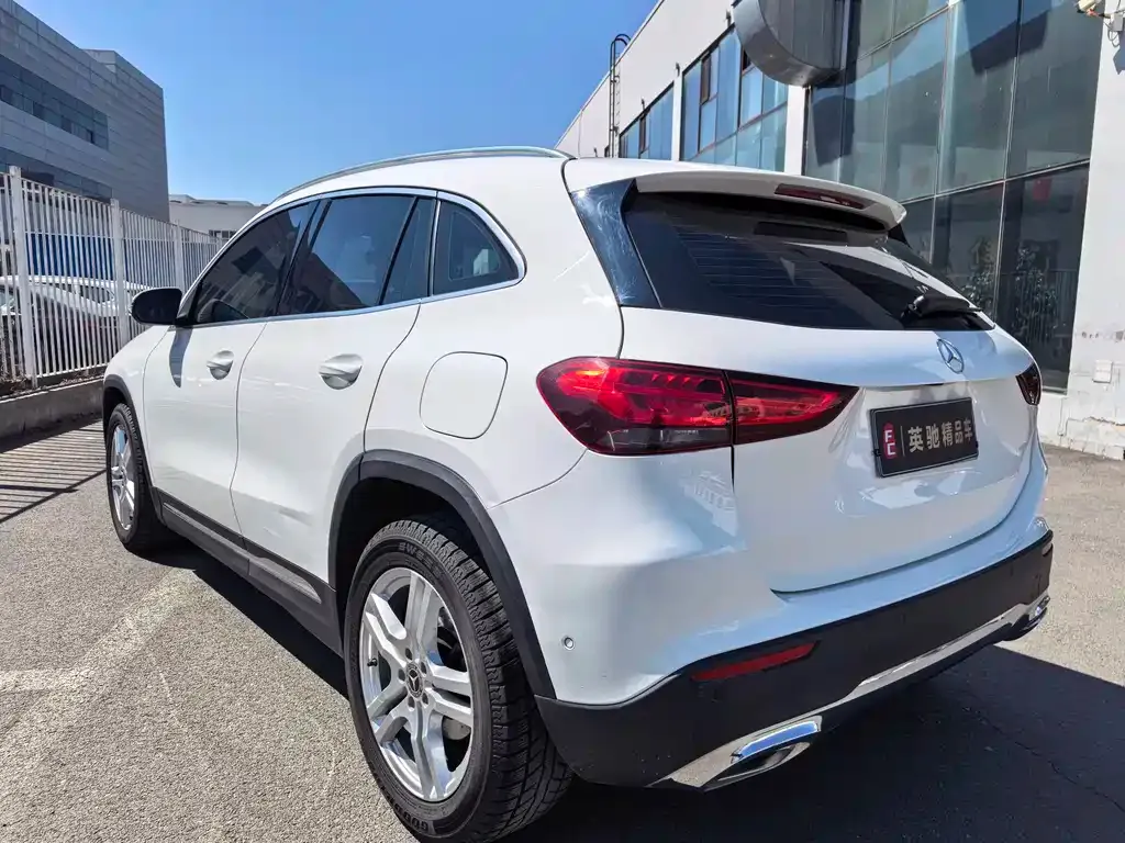 Mercedes-Benz GLA — фото 9