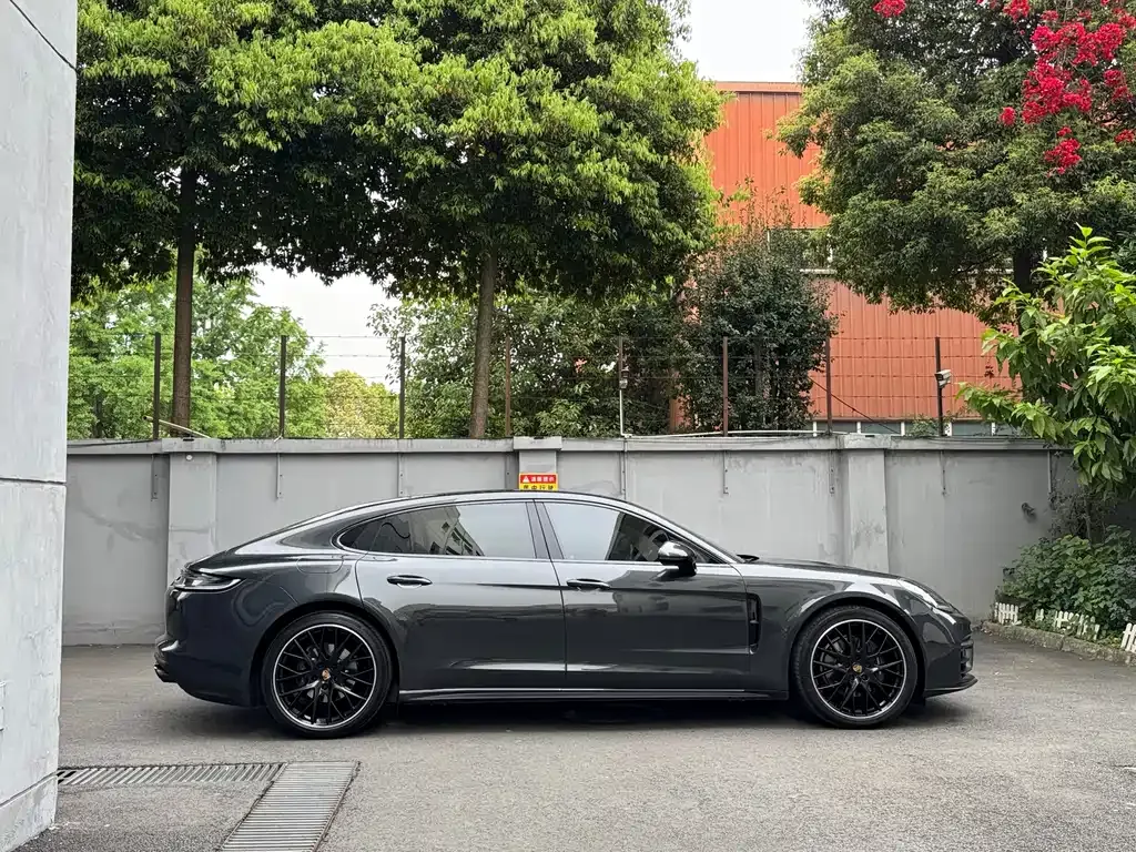 Porsche Panamera — фото 8