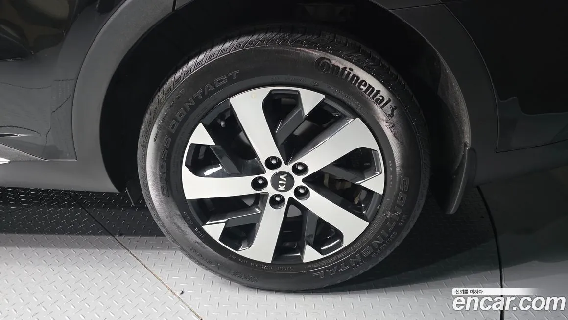 Kia Sorento — фото 3
