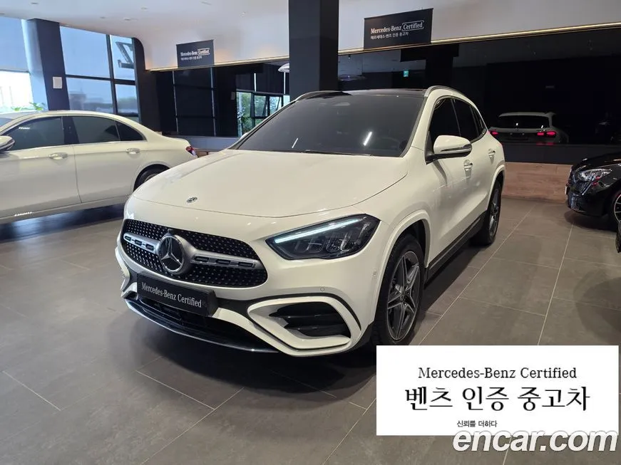 Mercedes-Benz GLA-Class — фото 1