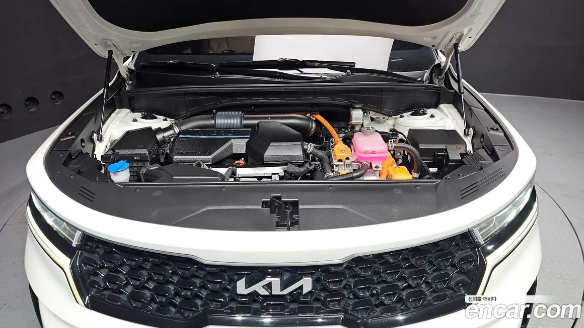 Kia Sorento — фото 8
