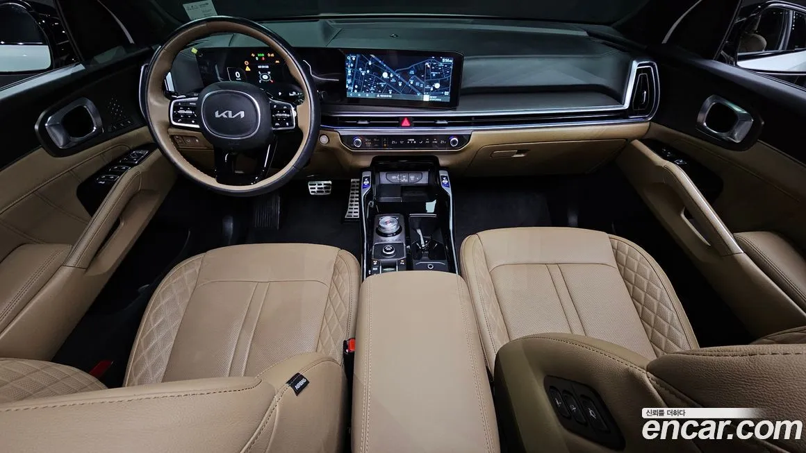 Kia Sorento — фото 10