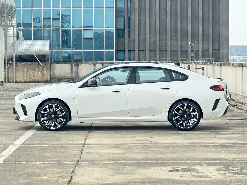 BMW 2 Series — фото 2