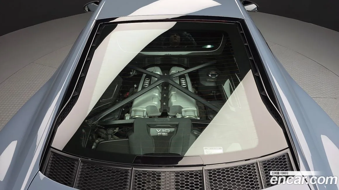 Audi R8 2021 из KR, фото 9