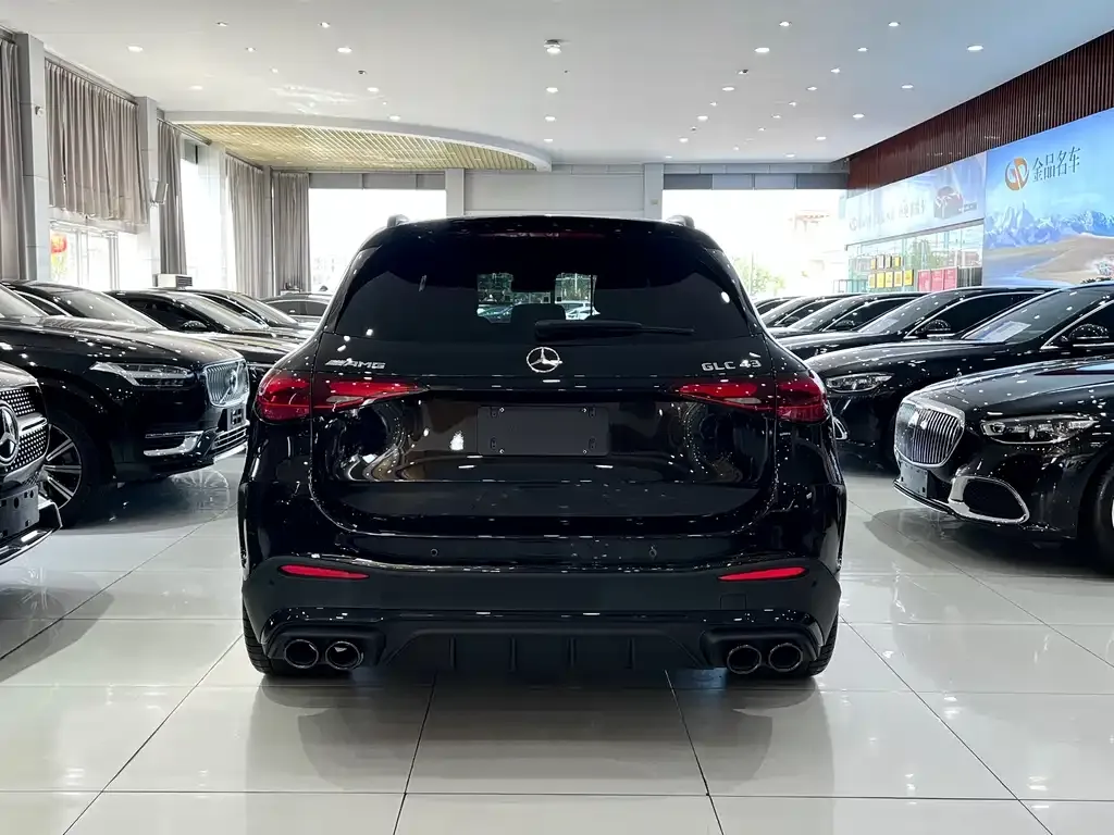 Mercedes-Benz GLC AMG — фото 3
