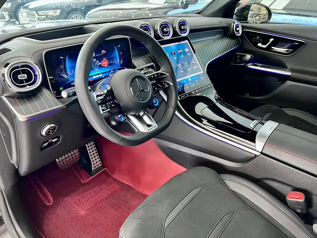 Mercedes-Benz GLC AMG — фото 10