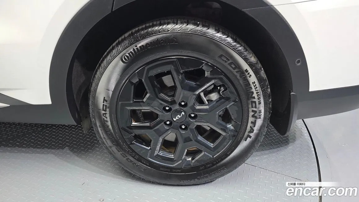 Kia Sorento — фото 9