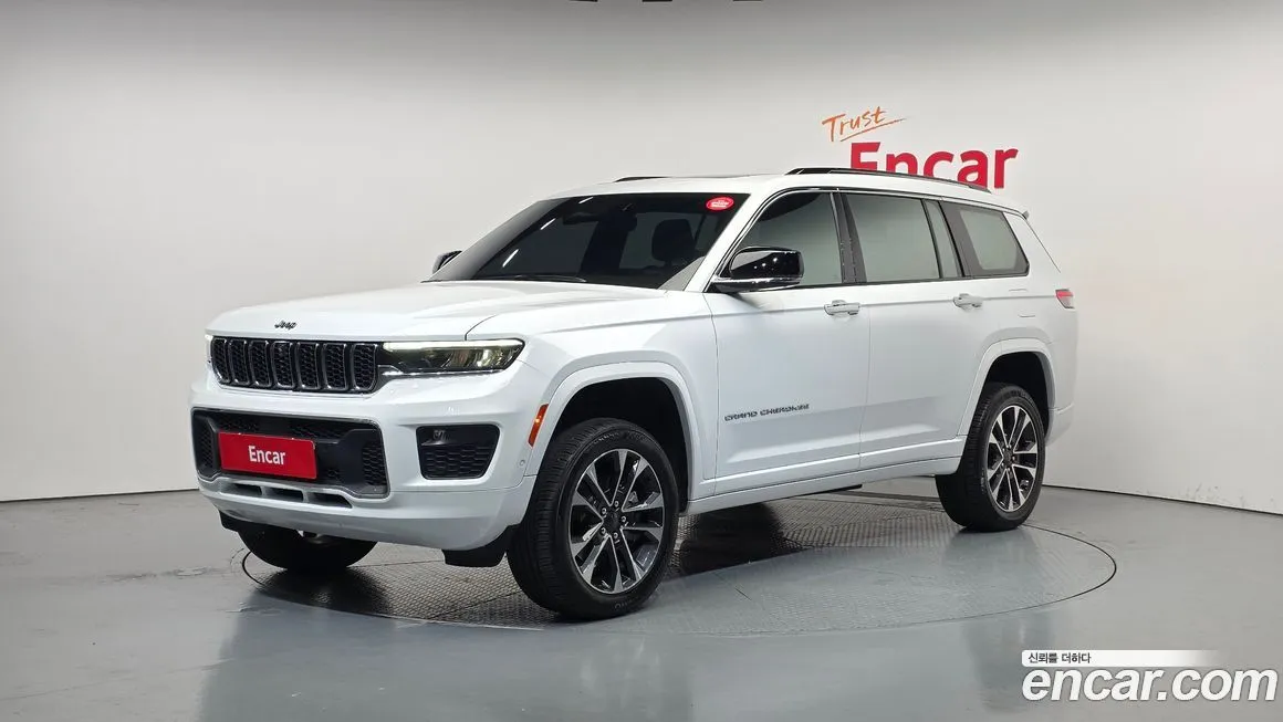 Jeep Cherokee — фото 1