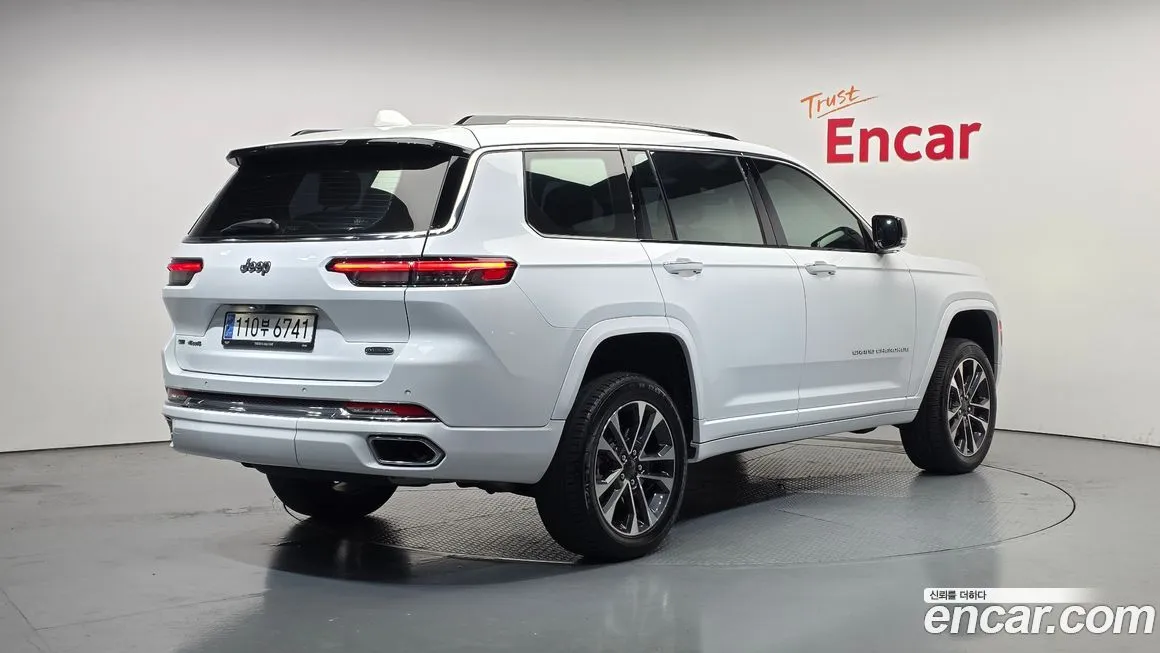 Jeep Cherokee — фото 3