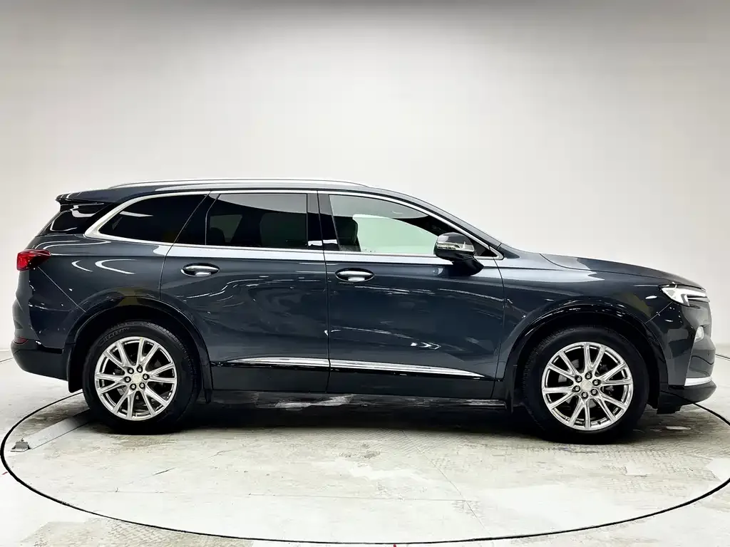 Buick Enclave — фото 2