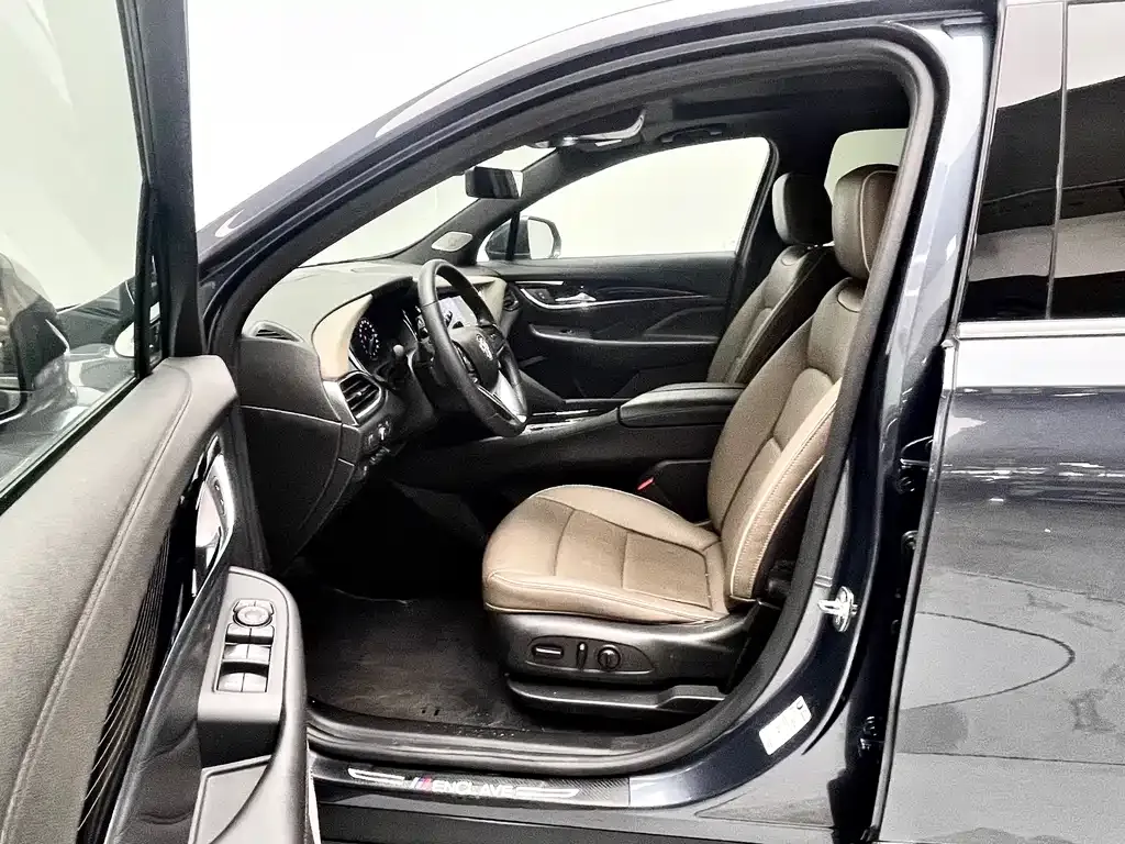 Buick Enclave — фото 10