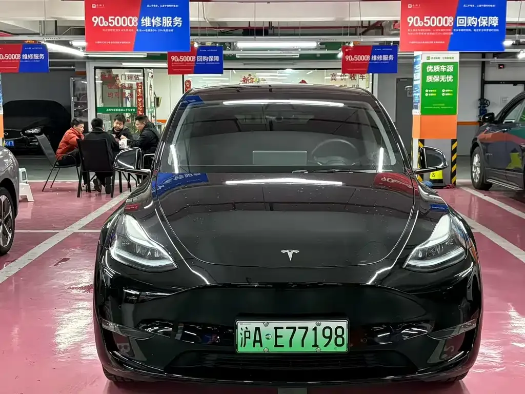 Tesla Model Y — фото 6