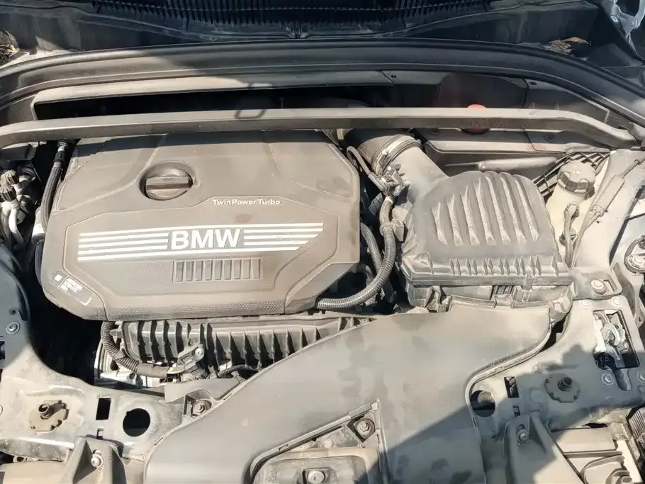 BMW X1 — фото 9