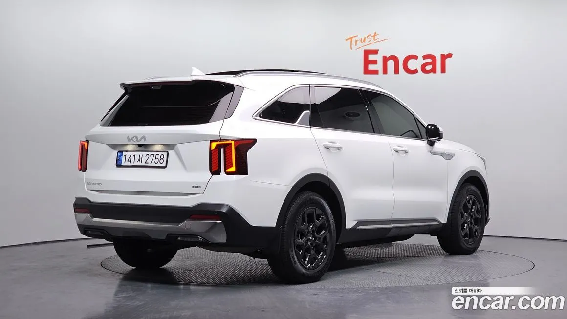 Kia Sorento — фото 2