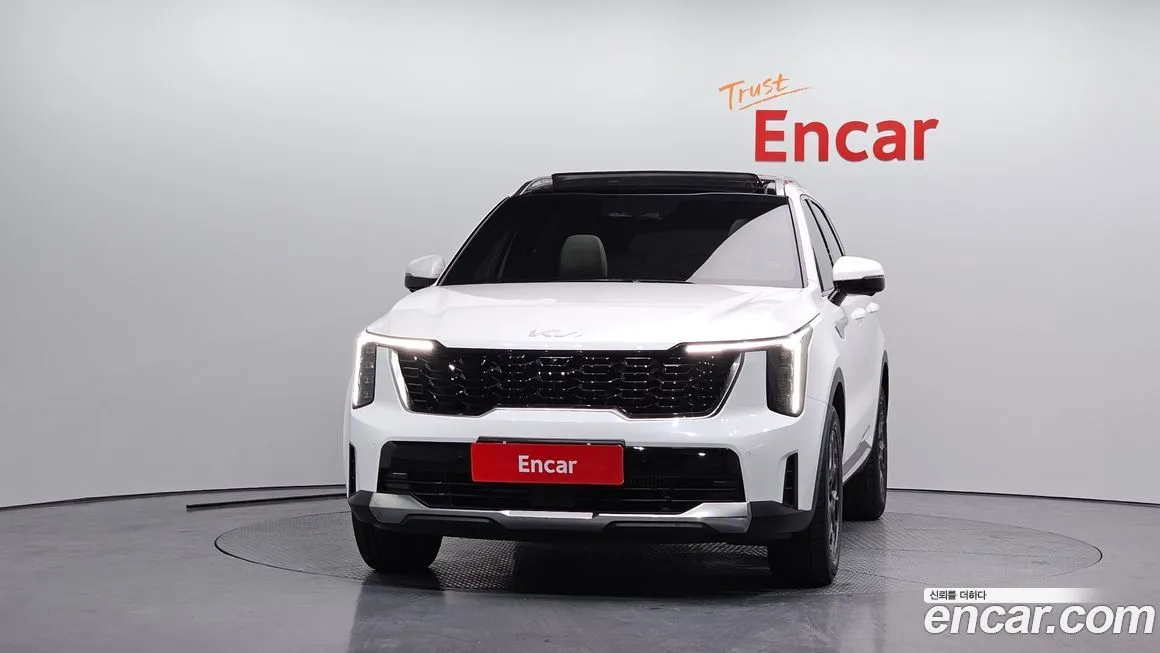 Kia Sorento — фото 5
