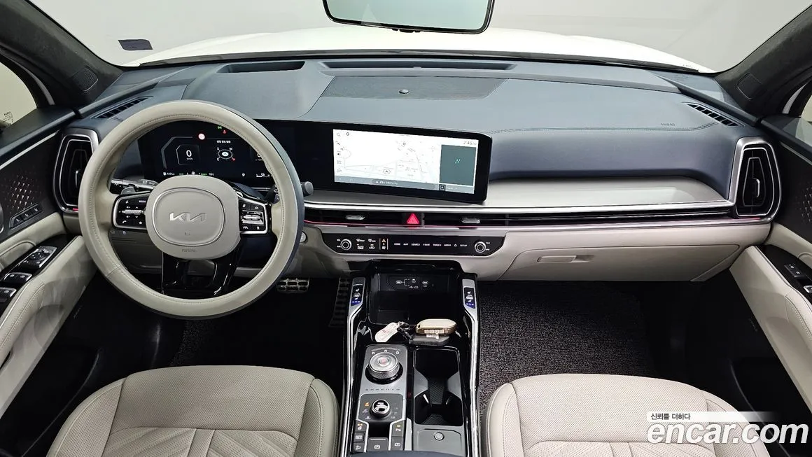 Kia Sorento — фото 7