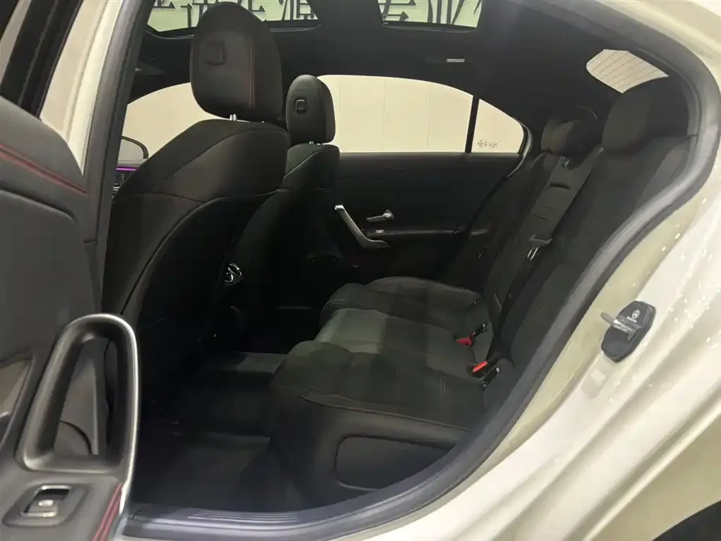 Mercedes-Benz A-Class 2025 из CN, фото 7