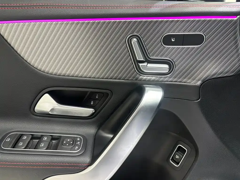 Mercedes-Benz A-Class 2025 из CN, фото 8