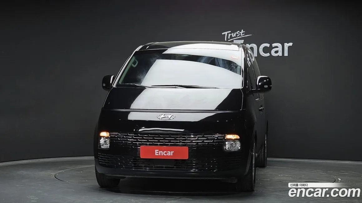 Hyundai Staria 2023 из KR, фото 2
