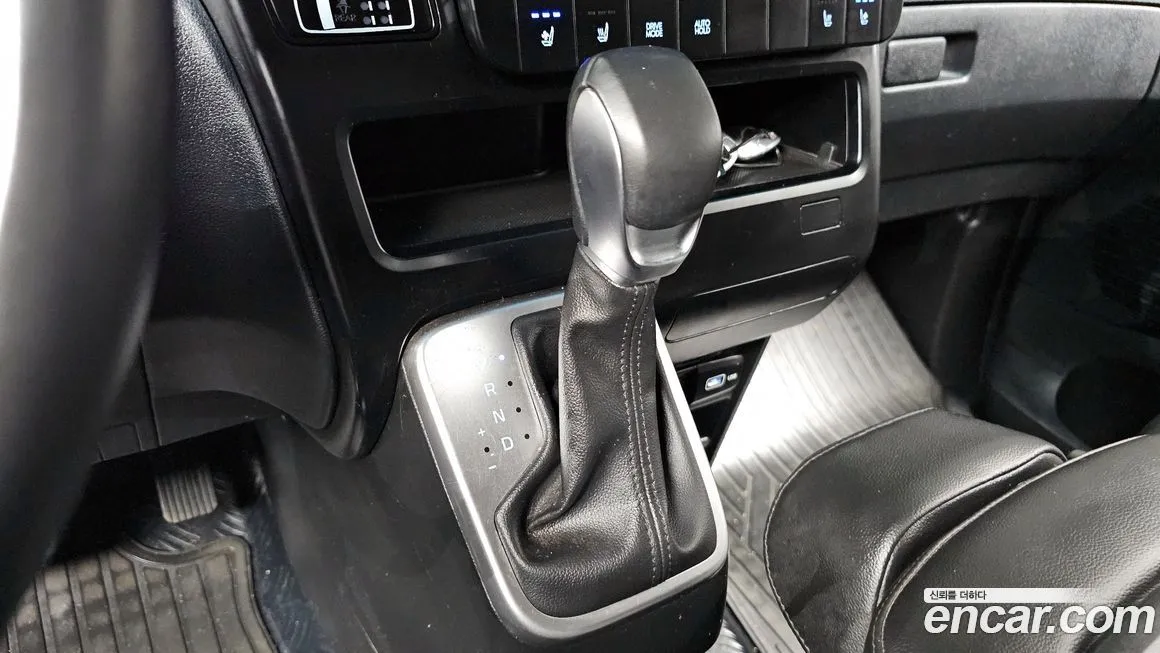 Hyundai Staria 2023 из KR, фото 6
