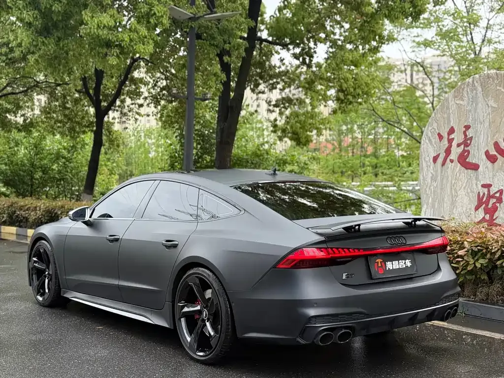 Audi S7 2021 из CN, фото 7