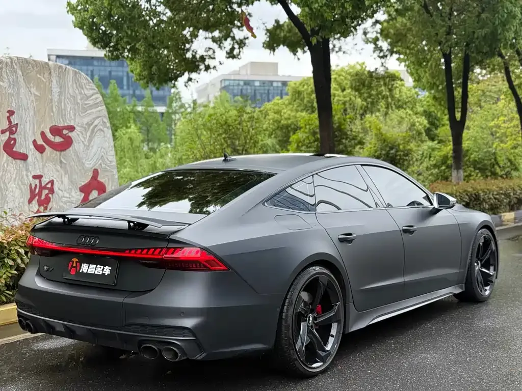 Audi S7 2021 из CN, фото 6