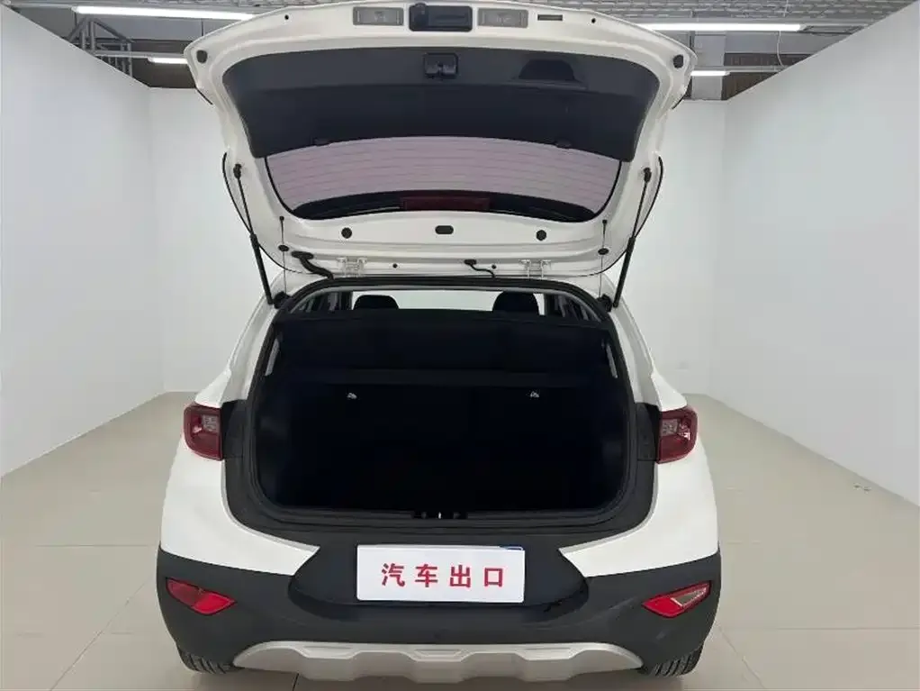 Kia KX1 2022 из CN, фото 2