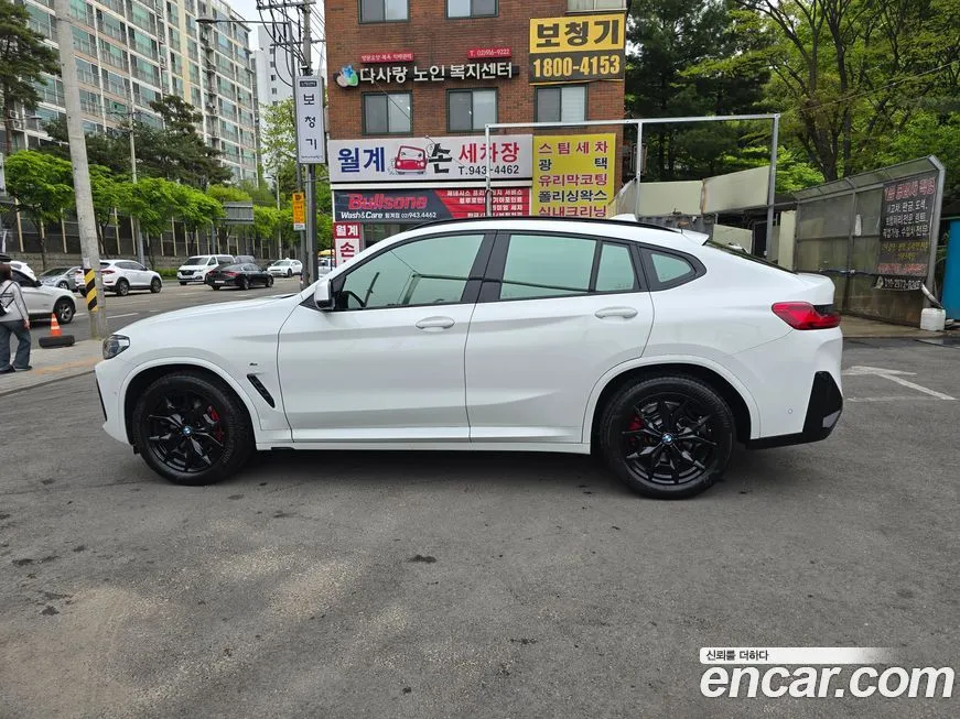 BMW X4 — фото 7