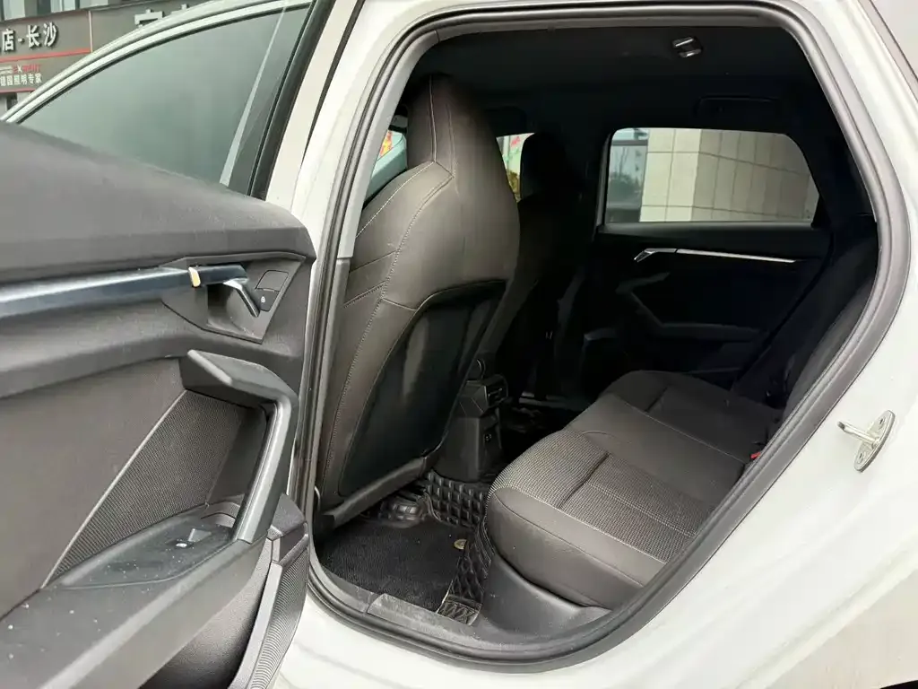 Audi A3 2021 из CN, фото 3